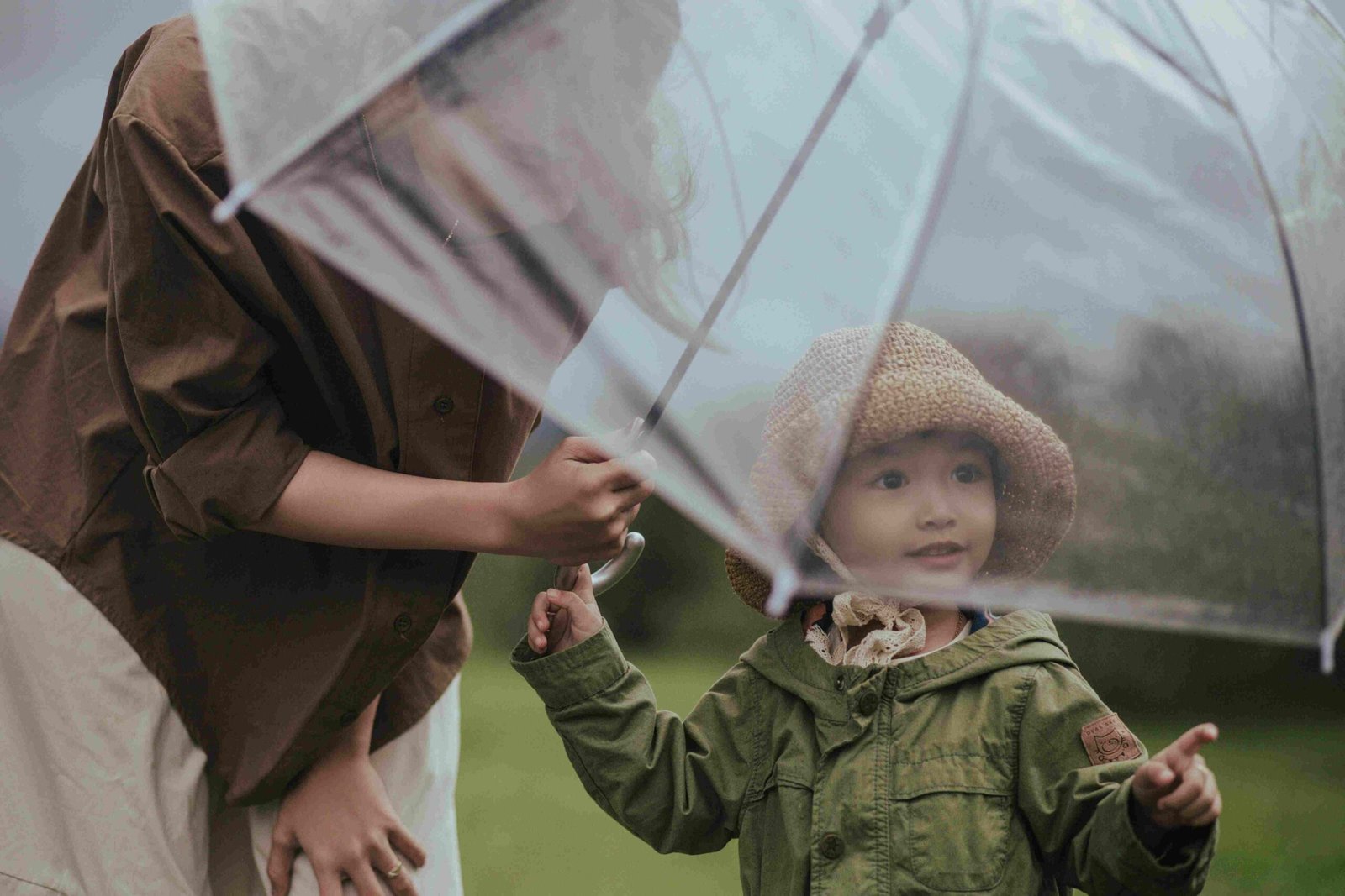 Emergency child arrangements order uk by Mckenzie Friend